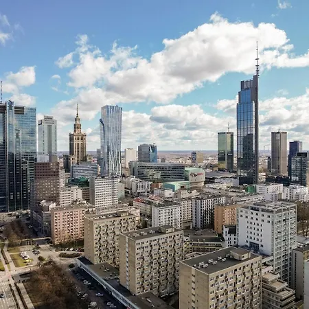 아파트 Komfortowy W Scislym Centrum & Parking Comfortable In The Very Center Of 바르샤바